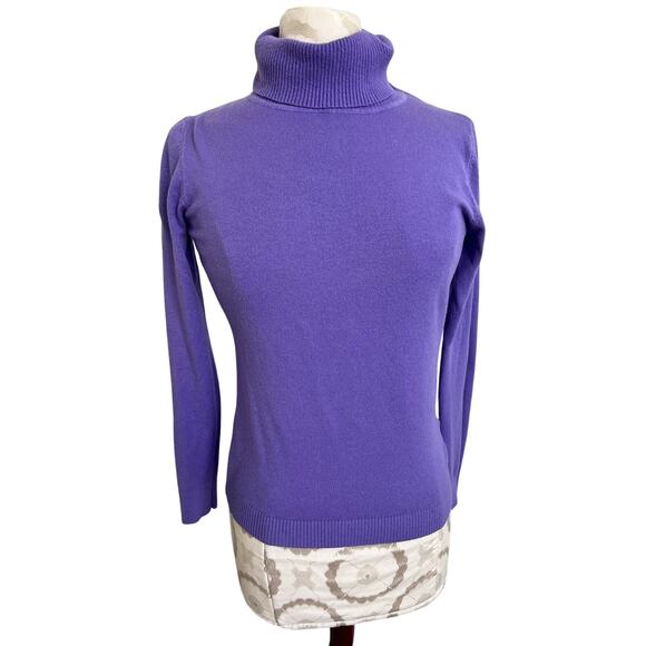 B-YU Turtleneck Long Sleeve Lightweight Pullover Sweater Medium - Picture 1 of 7